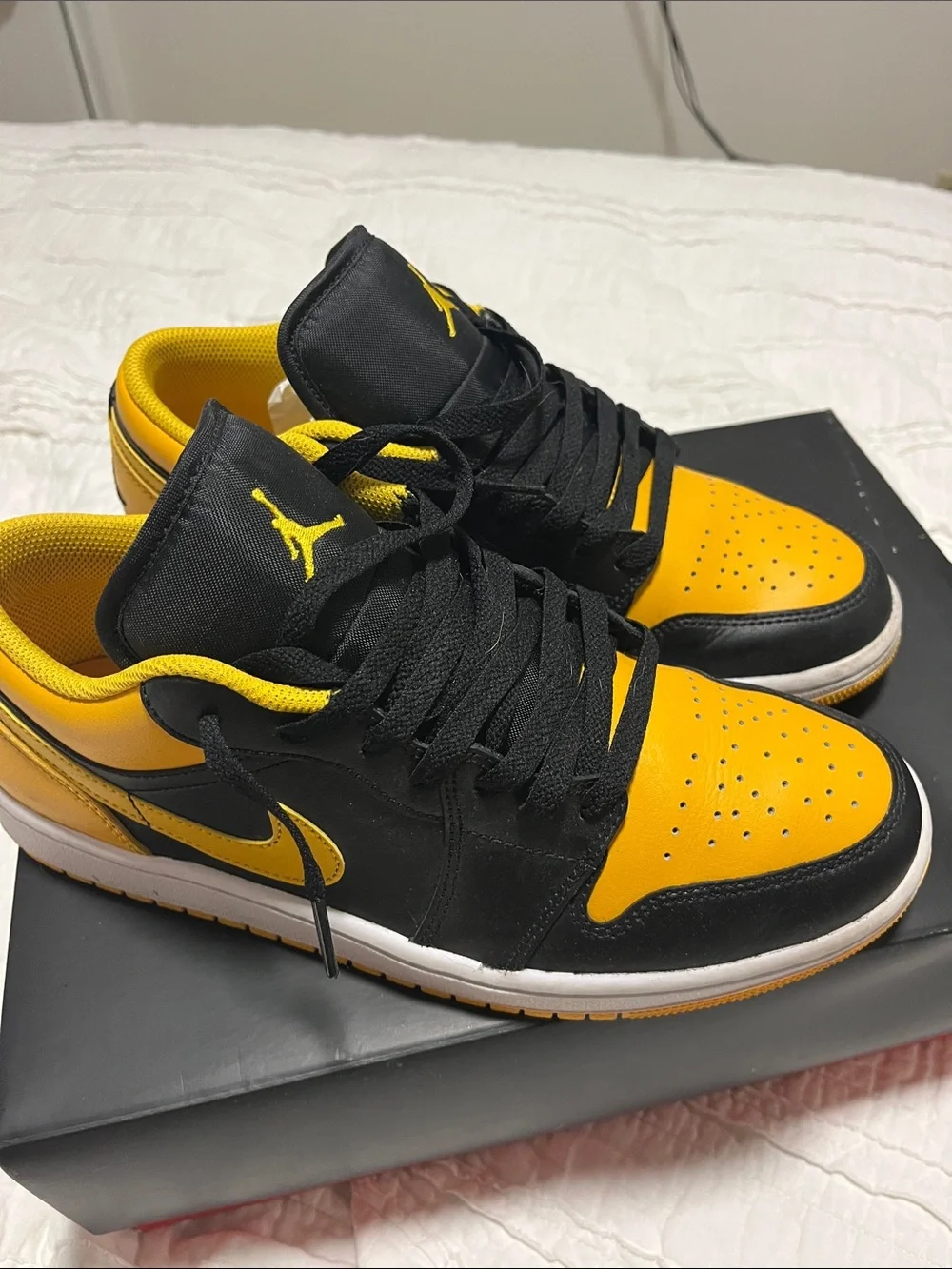 Women’s Air Jordan 1 Elevate Low (Stock X Verified paperwork)!